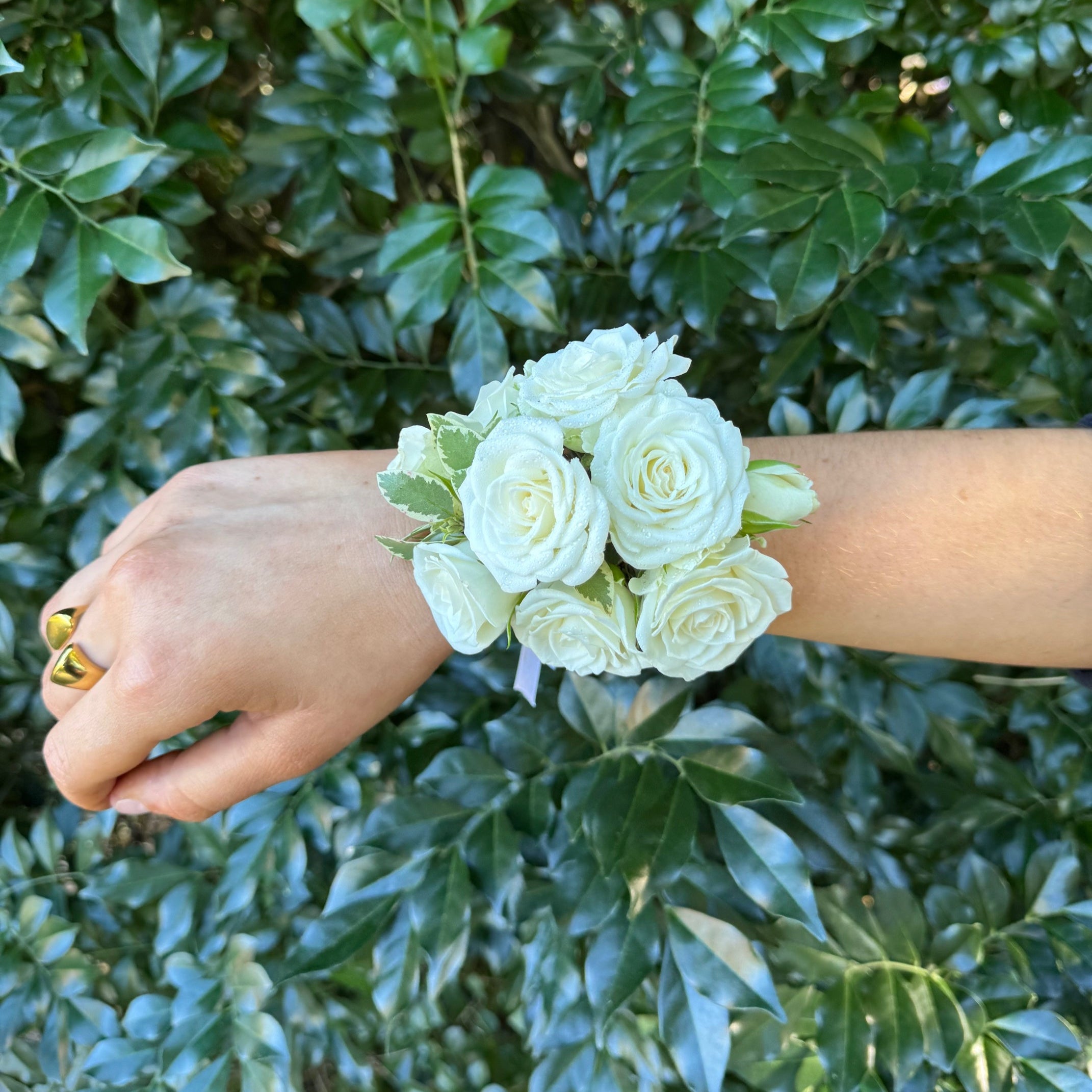 Corsages & Buttonholes