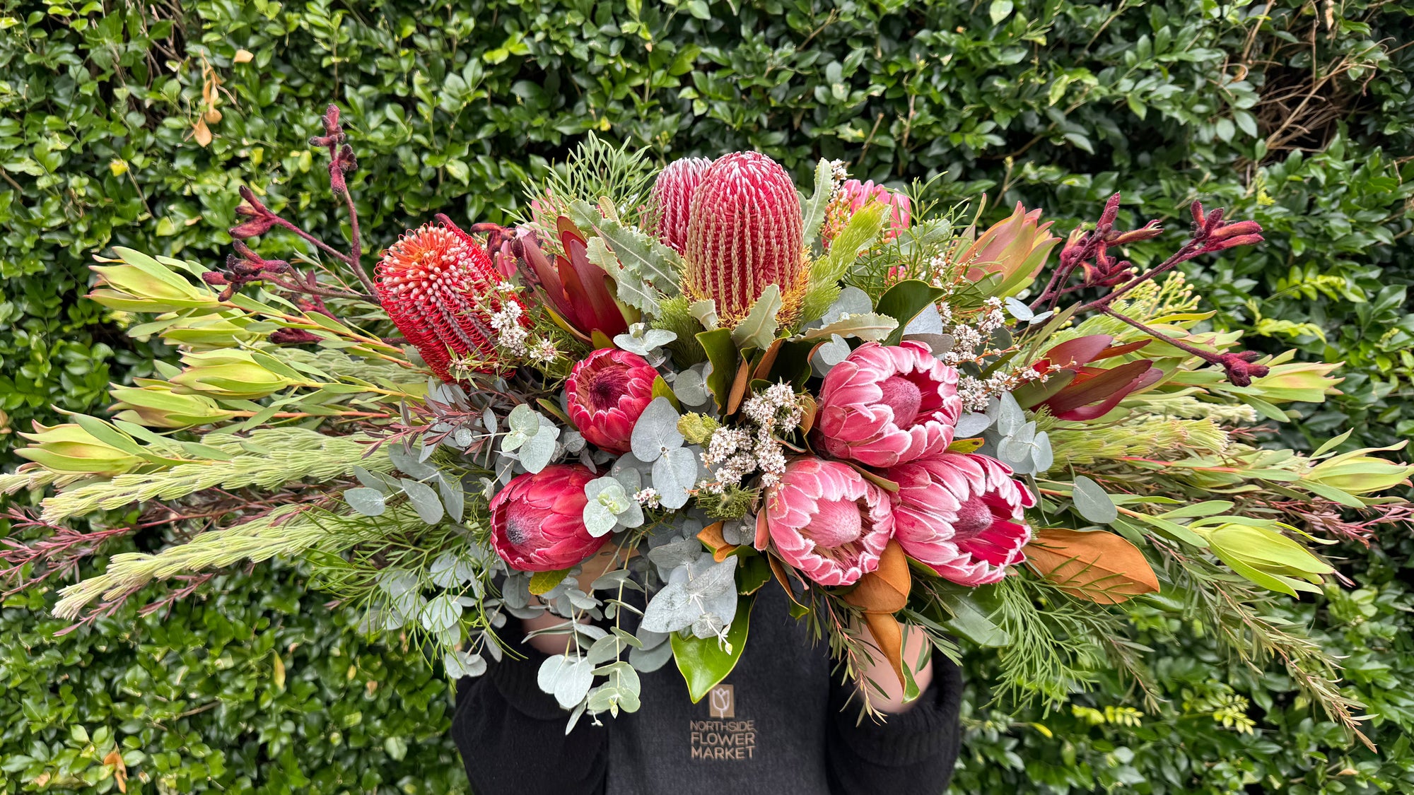 GROUPED NATIVE CASKET SPRAY