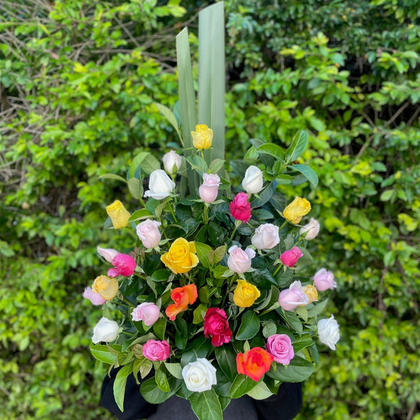 CEREMONY ARRANGEMENT - MIXED ROSE - Northside Flower Market