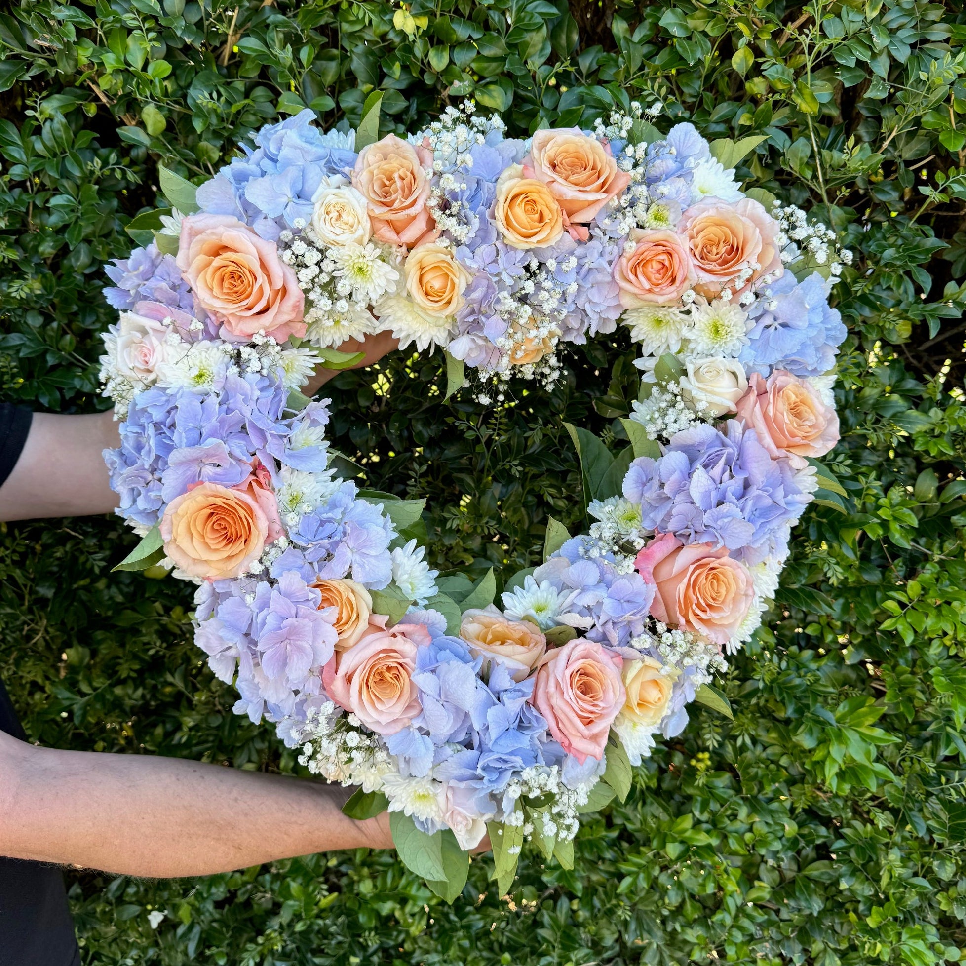 LARGE HEART WREATH - PASTEL