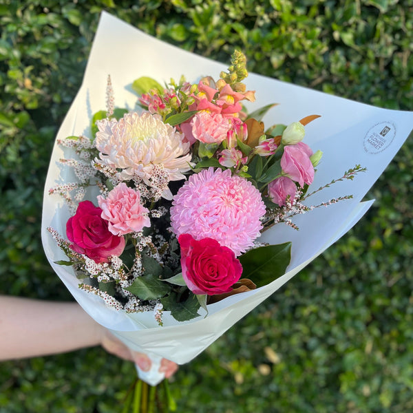 BLUSH FRONT FACING BOUQUET Northside Flower Market