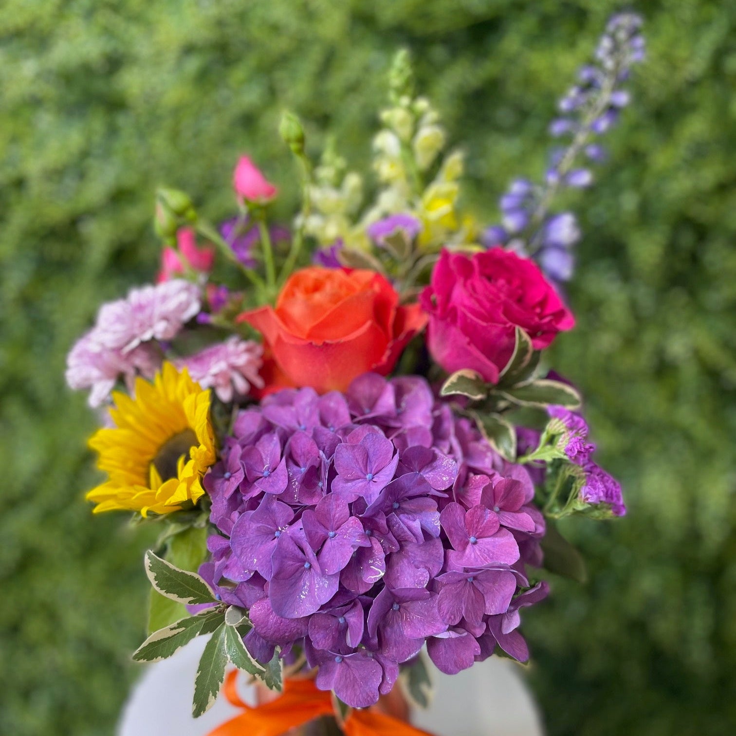 BRIGHT FLORAL JAR