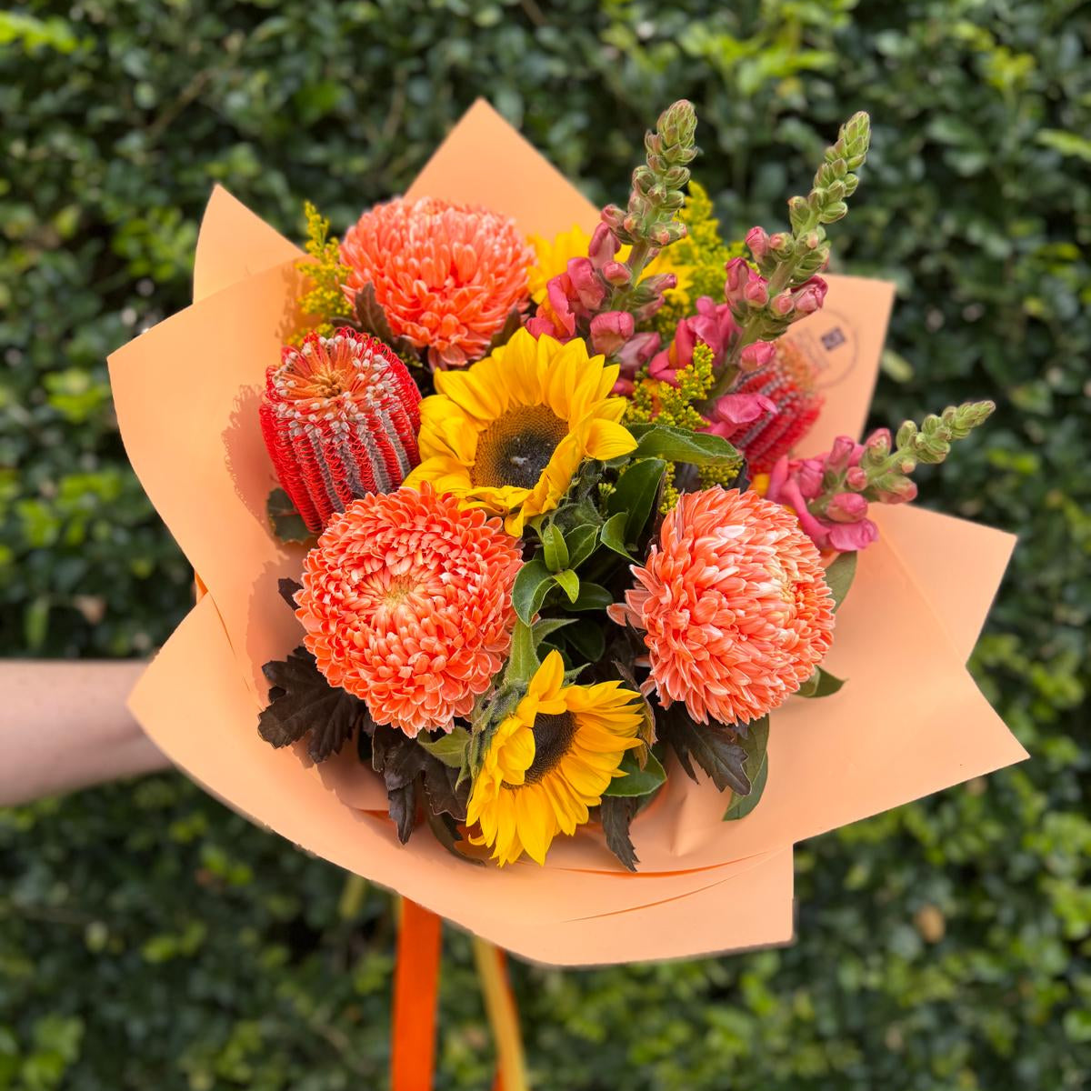 LEO BOUQUET