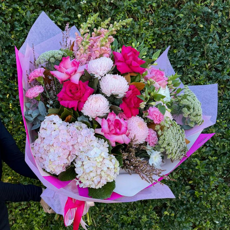 LUXURY PINK BOUQUET