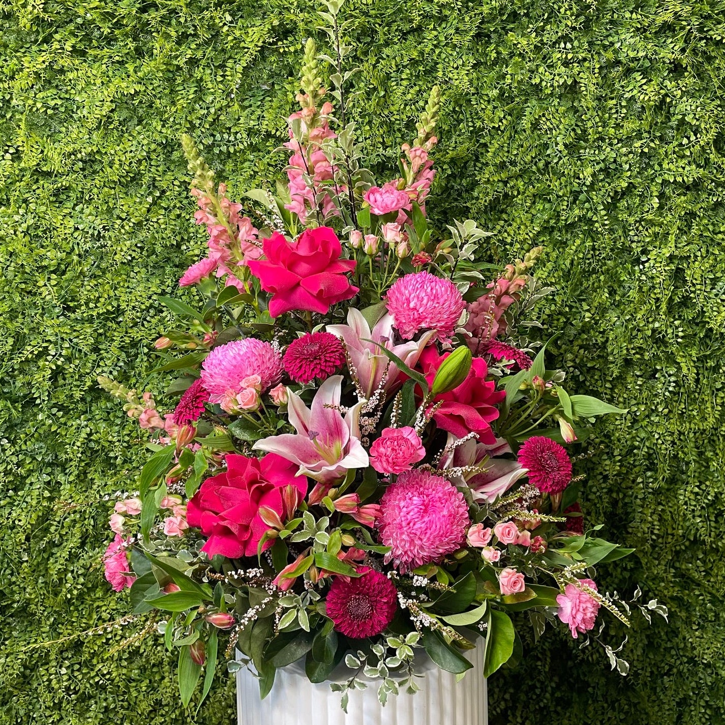 CEREMONY ARRANGEMENT - PINK