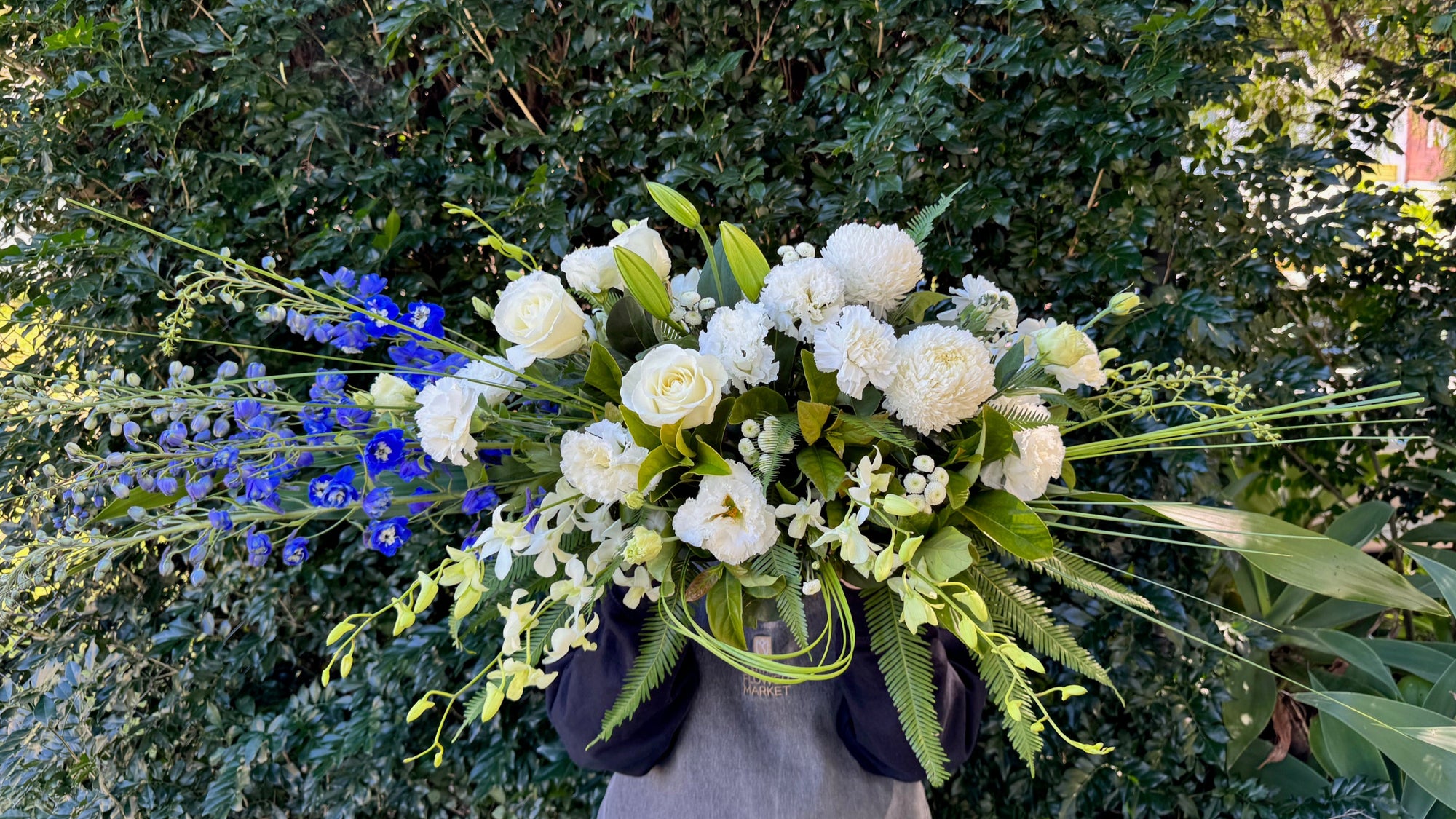 PREMIUM SHEAF - BLUE, WHITE & GREEN