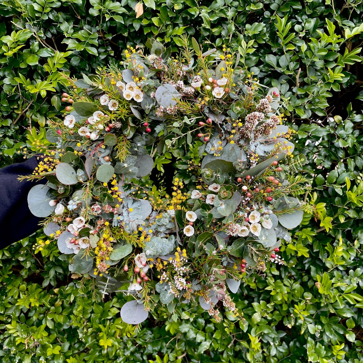 SMALL FOLIAGE WREATH 30CM