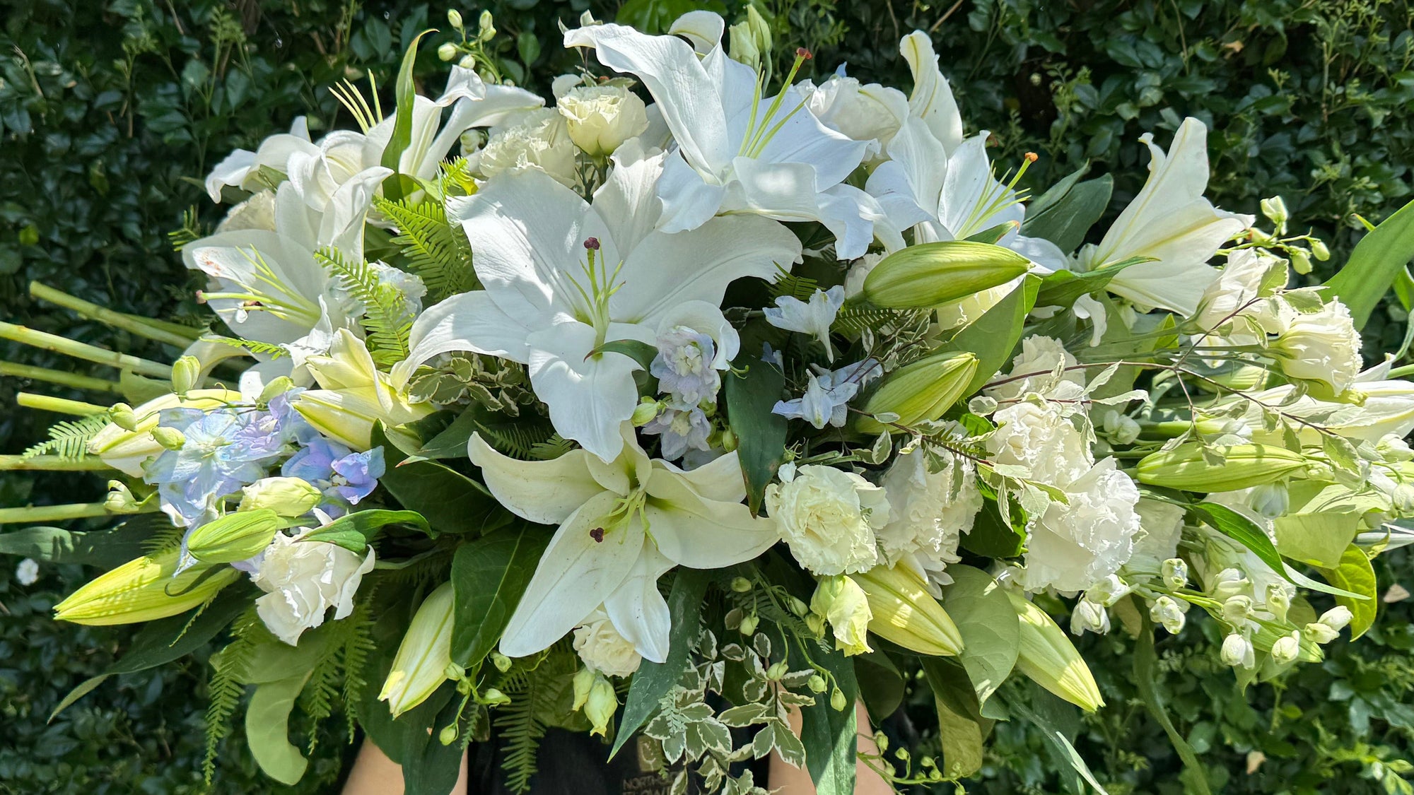 WHITE & BLUE FUNERAL SHEAF